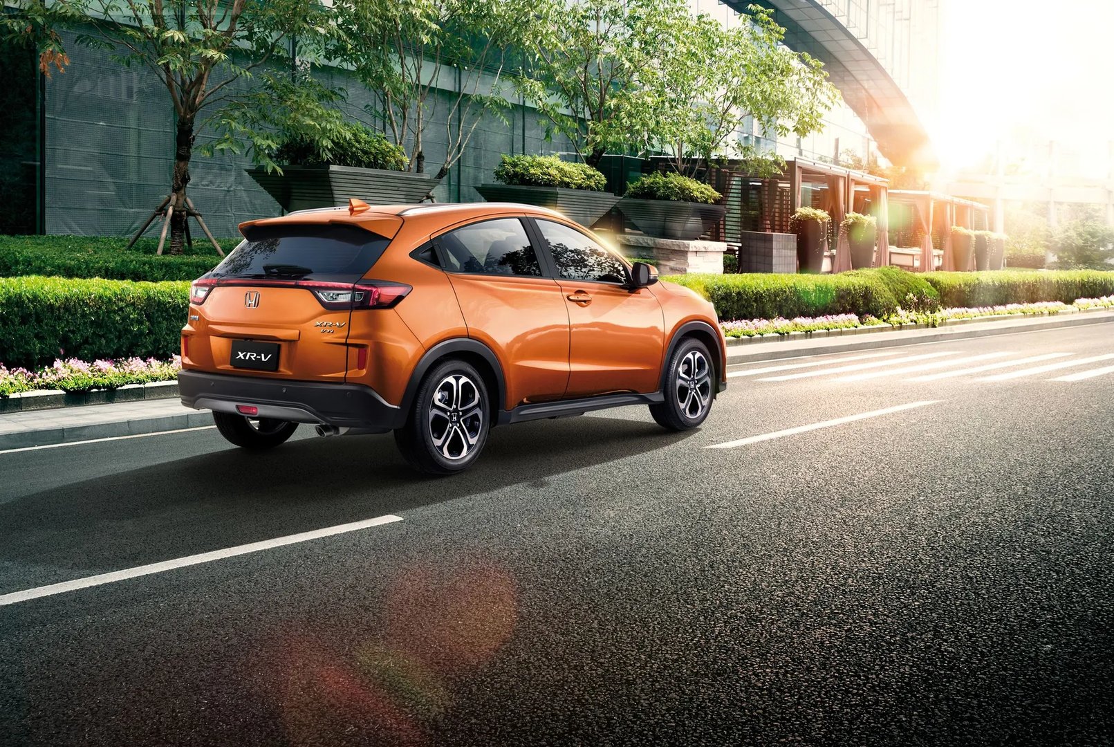 Honda_XR-V_1_generation__SUV_5-doors__1.jpg