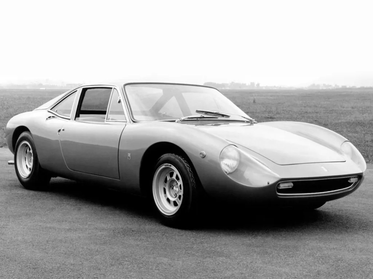 De Tomaso_Vallelunga_1_generation__Coupe__8.jpg