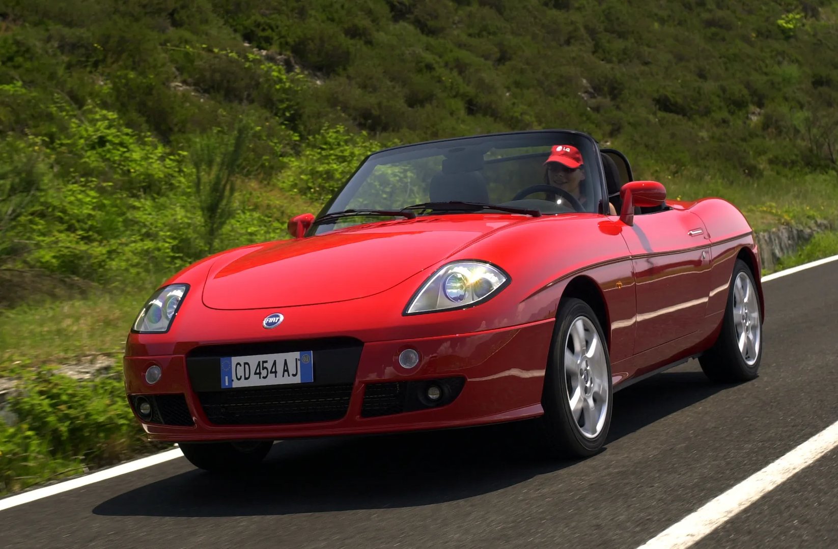 Fiat_Barchetta_1_generation_restyling__Cabrio__4.jpg