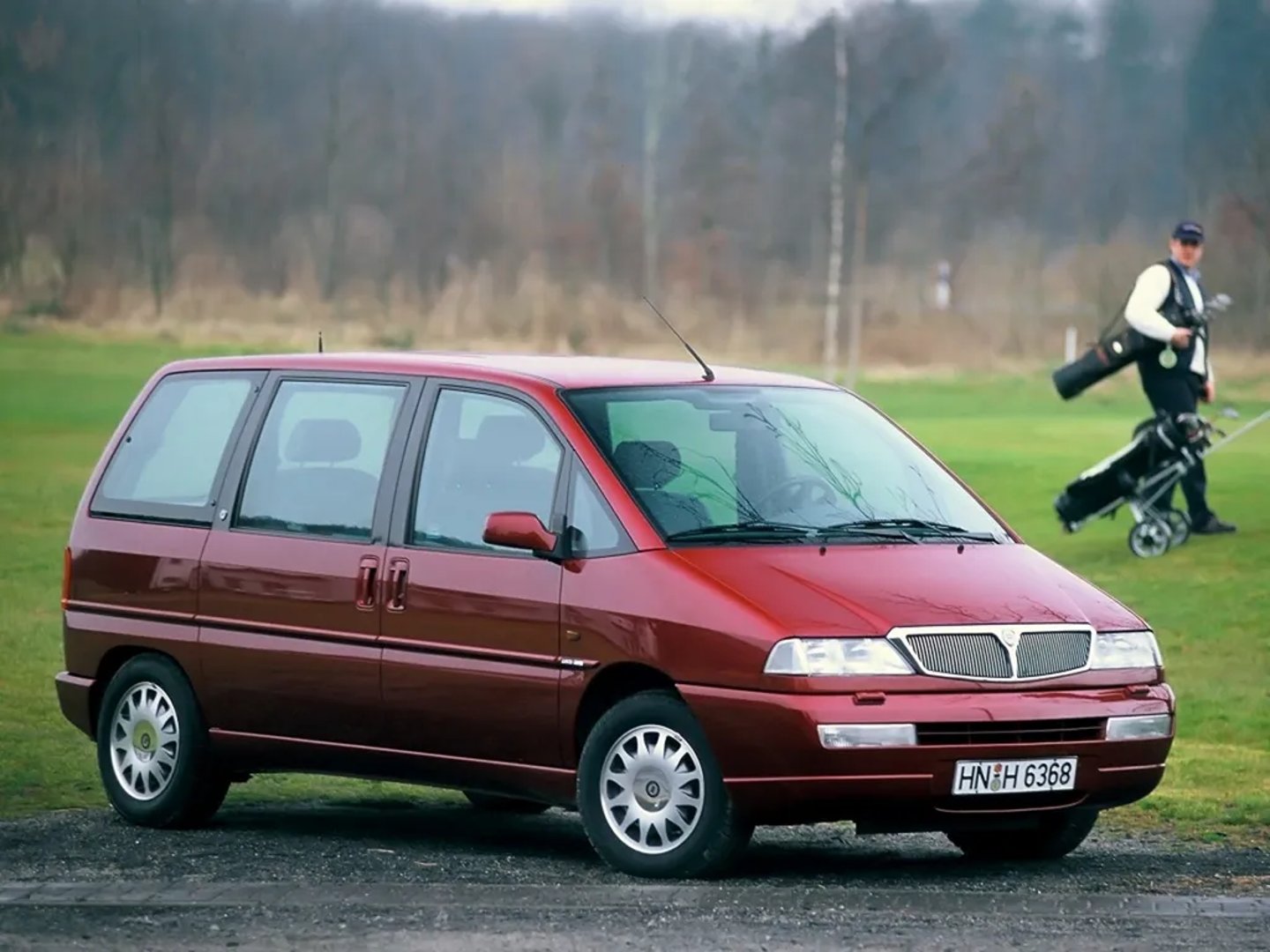 Lancia_Zeta_1_generation__Compact_Van__1.jpg
