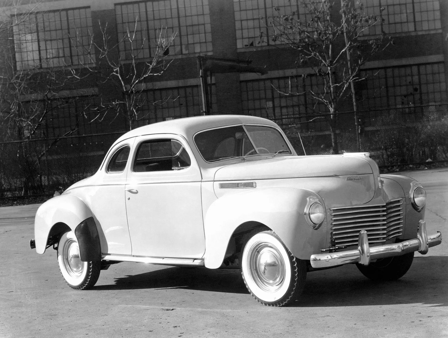 Chrysler_Windsor_1_generation__Coupe__4.jpg