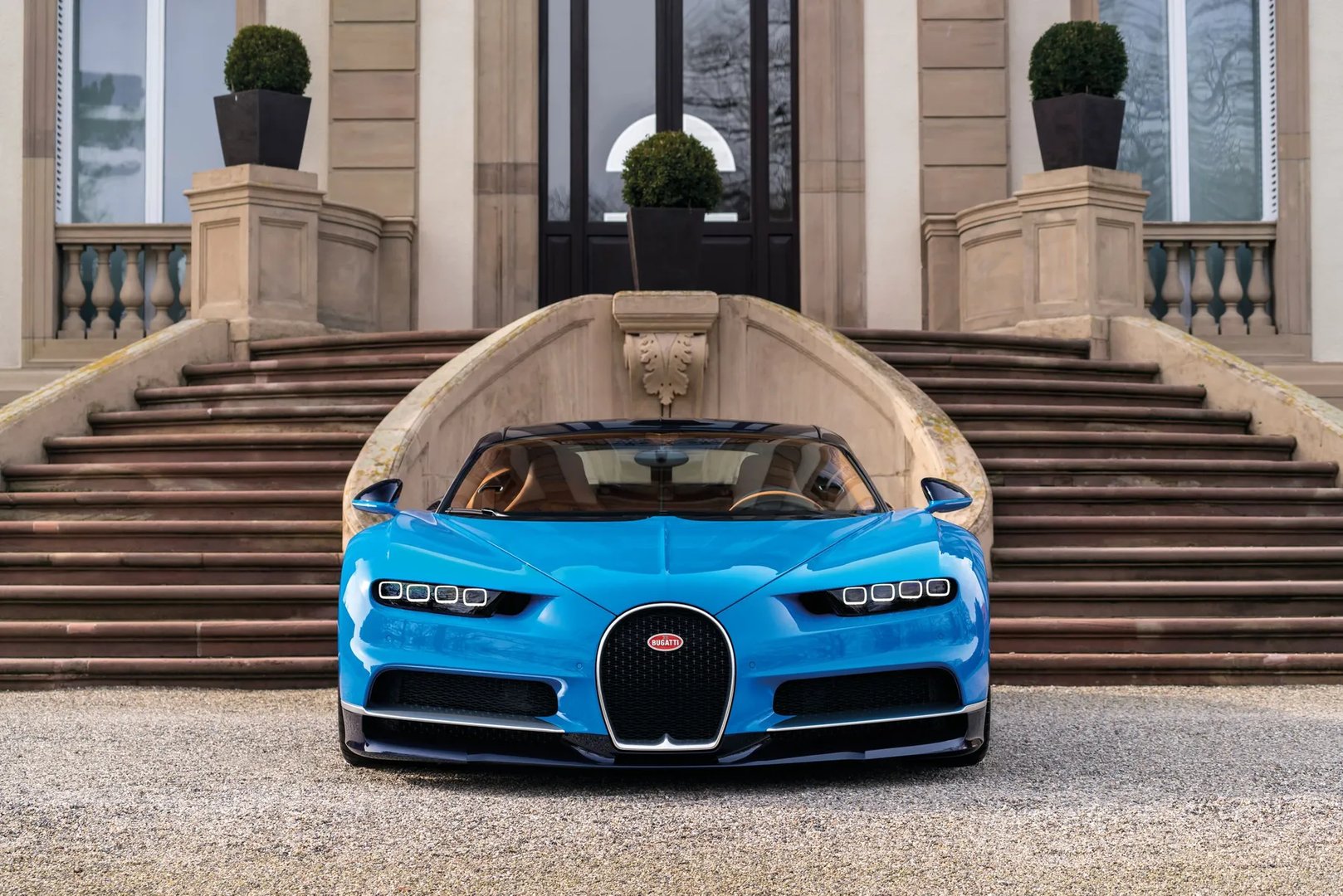 Bugatti_Chiron_1_generation__Coupe__12.jpg