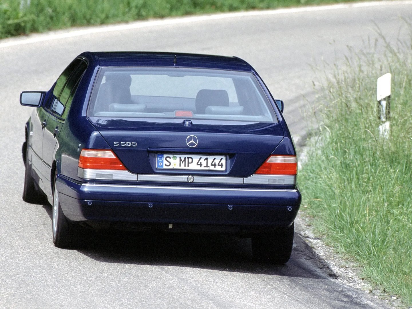 Mercedes_S-Class_3_generation_restyling__Sedan__12.jpg