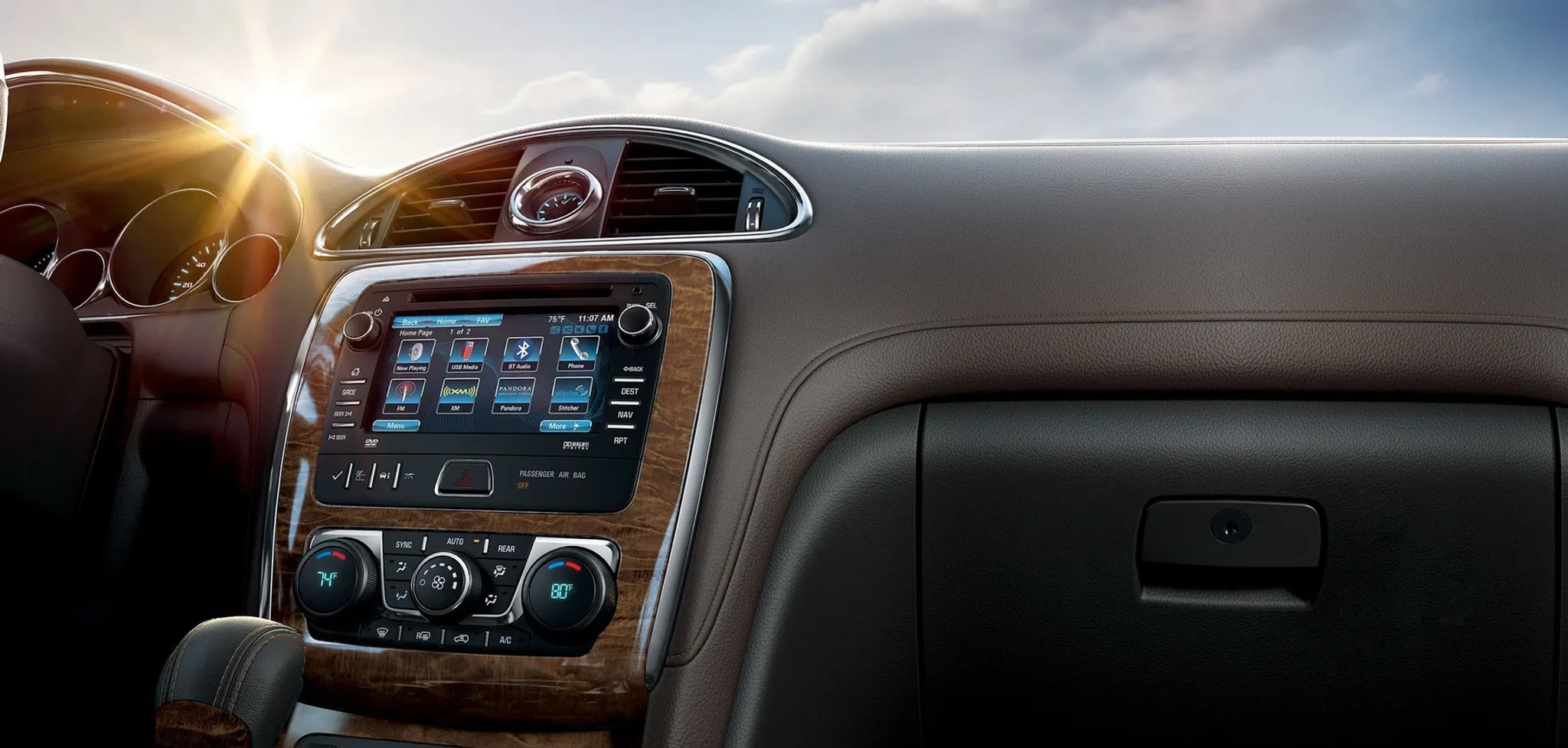 Buick_Enclave_1_generation_restyling__SUV_5-doors__13.jpg