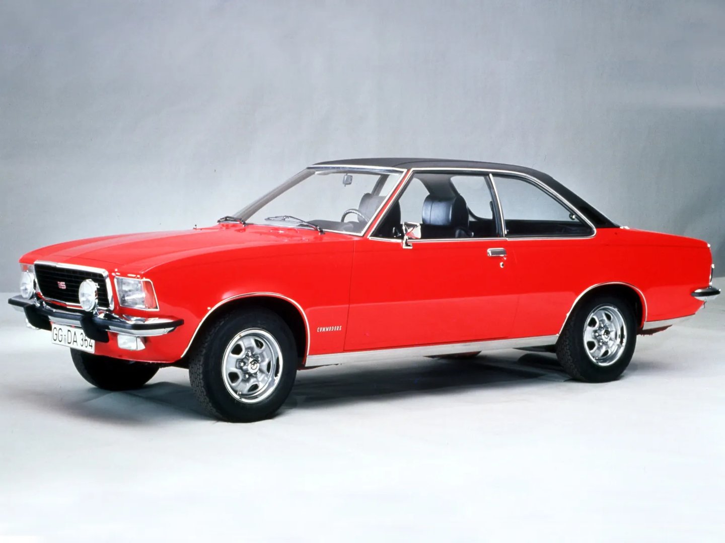 Opel_Commodore_2_generation__Coupe__4.jpg
