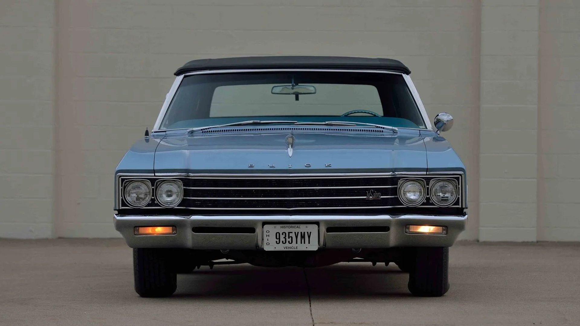Buick_LeSabre_3_generation__Cabrio__5.jpg