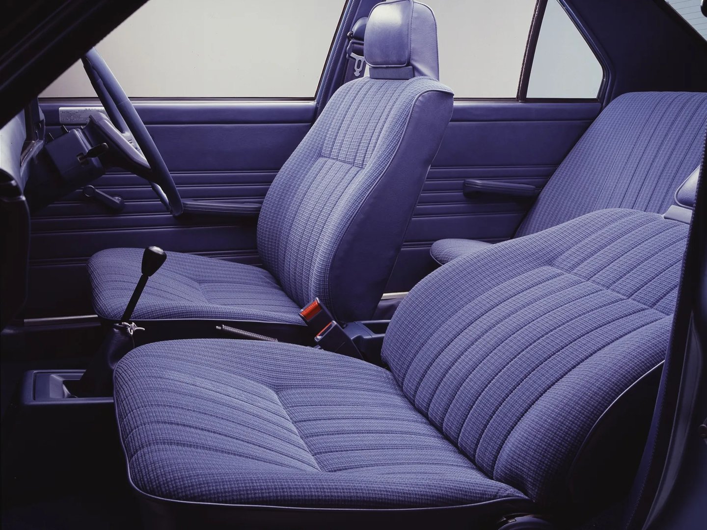 Nissan_Cherry_3_generation__Mini_5-doors__10.jpg
