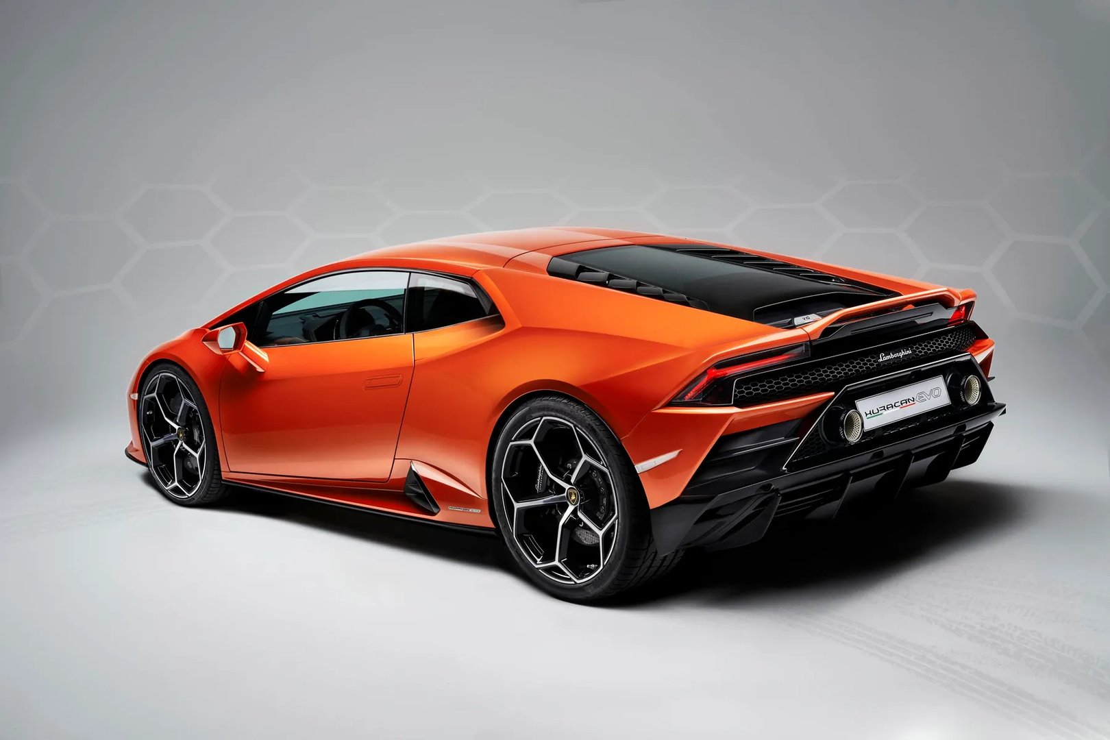 Lamborghini_Huracan_1_generation_restyling__Coupe__4.jpg