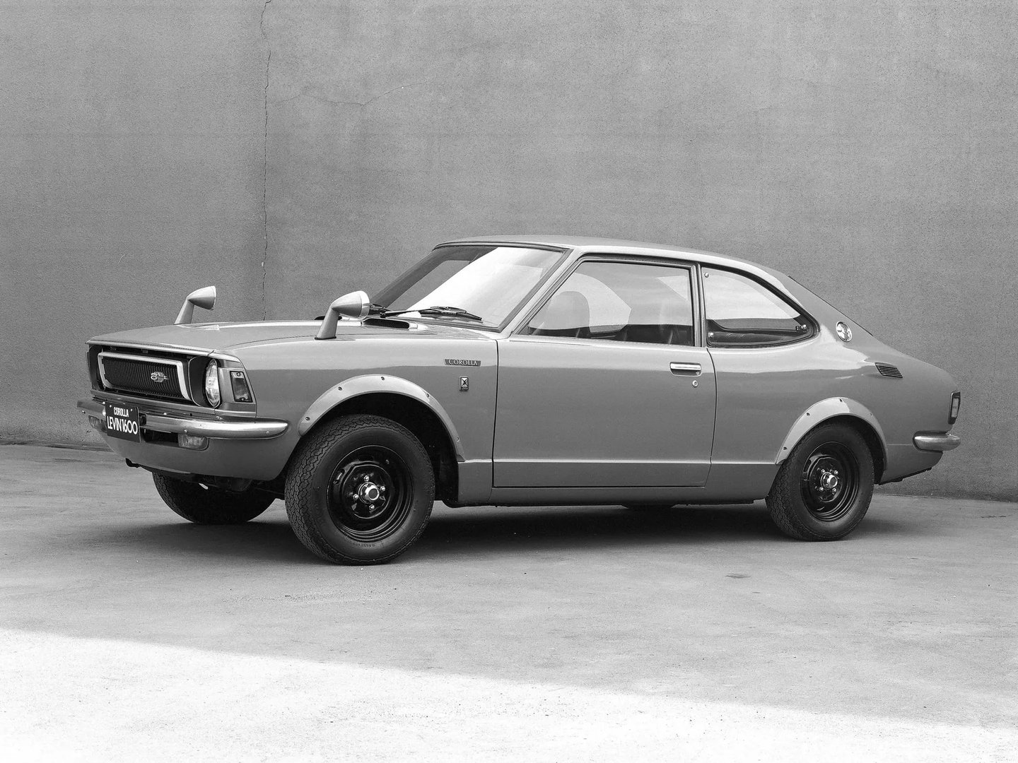 Toyota_Corolla_Levin_1_generation__Coupe__5.jpg