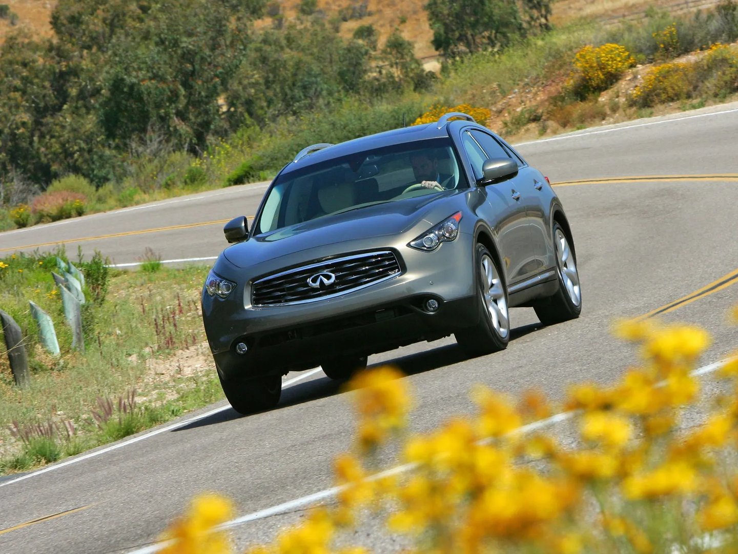 Infiniti_FX_2_generation__SUV_5-doors__1.jpg