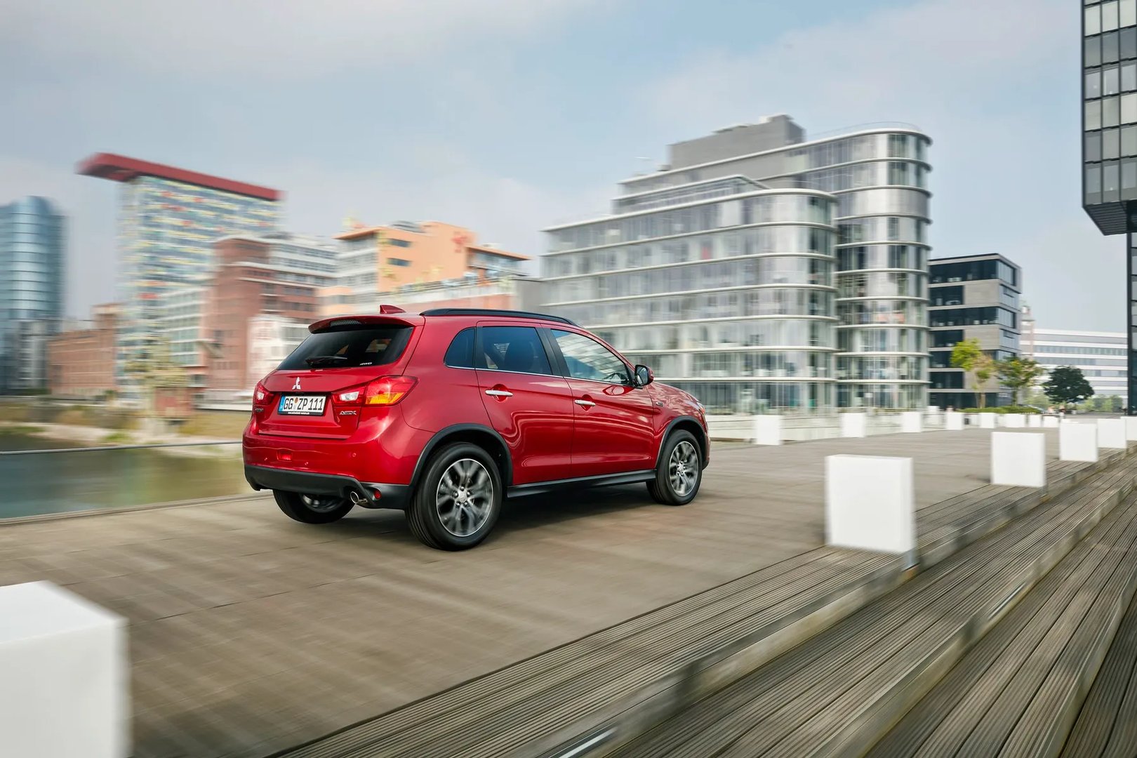 Mitsubishi_ASX_1_generation_restyling_2__SUV_5-doors__10.jpg