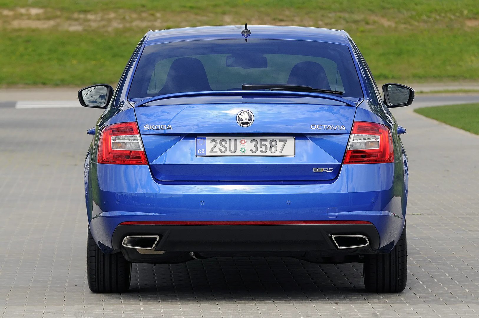 Skoda_Octavia_RS_3_generation__Liftback__7.jpg