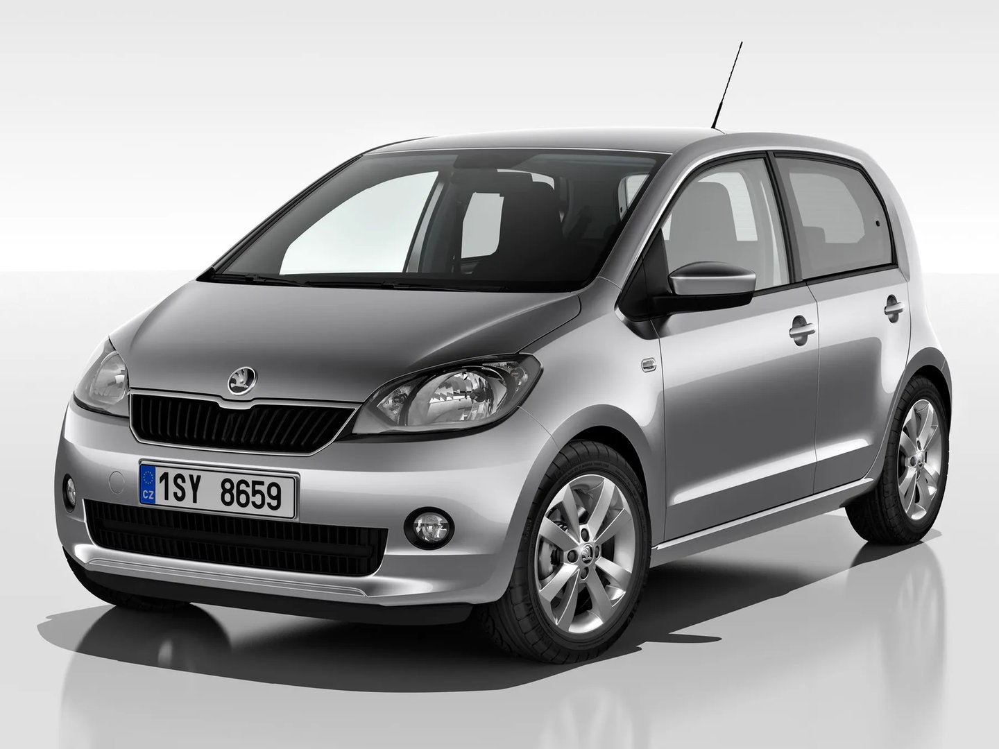Skoda_Citigo_1_generation__Mini_5-doors__2.jpg