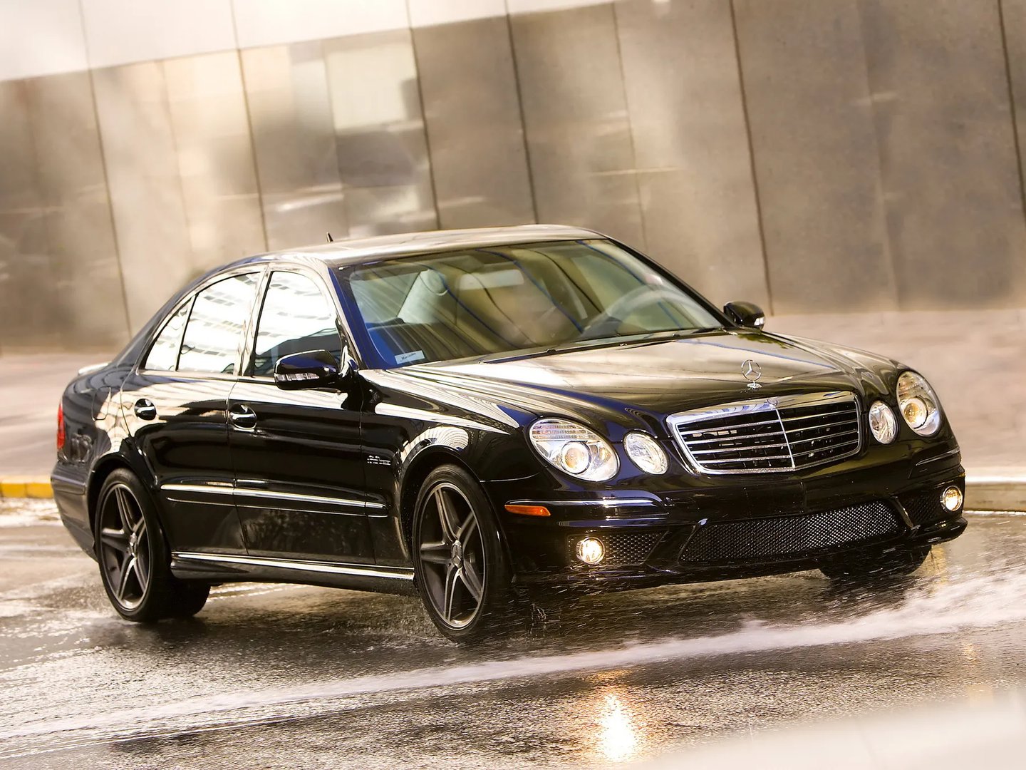 Mercedes_E-Class_AMG_3_generation_restyling__Sedan__1.jpg