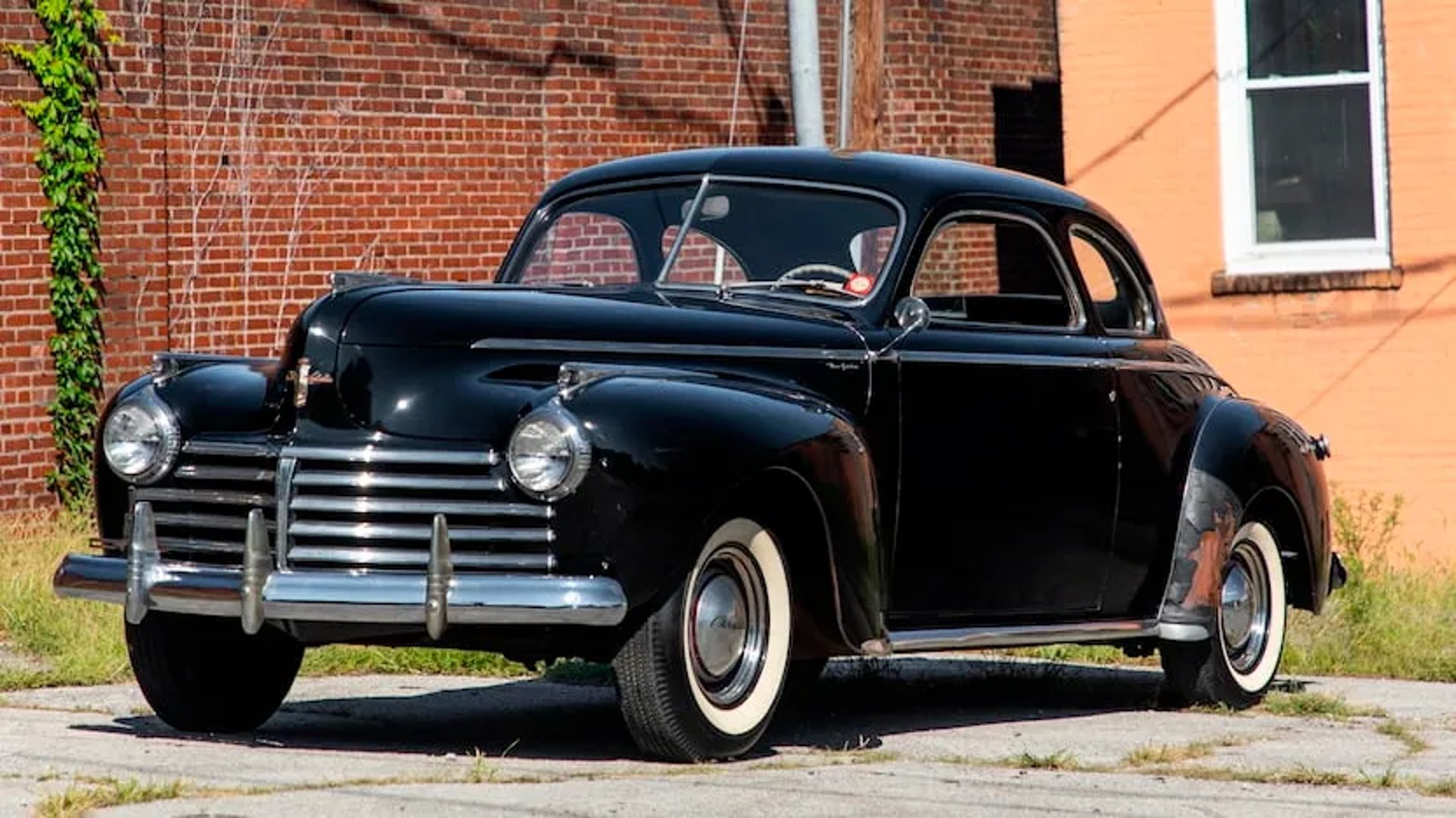 Chrysler New Yorker 2 generation  Sedan 2-doors