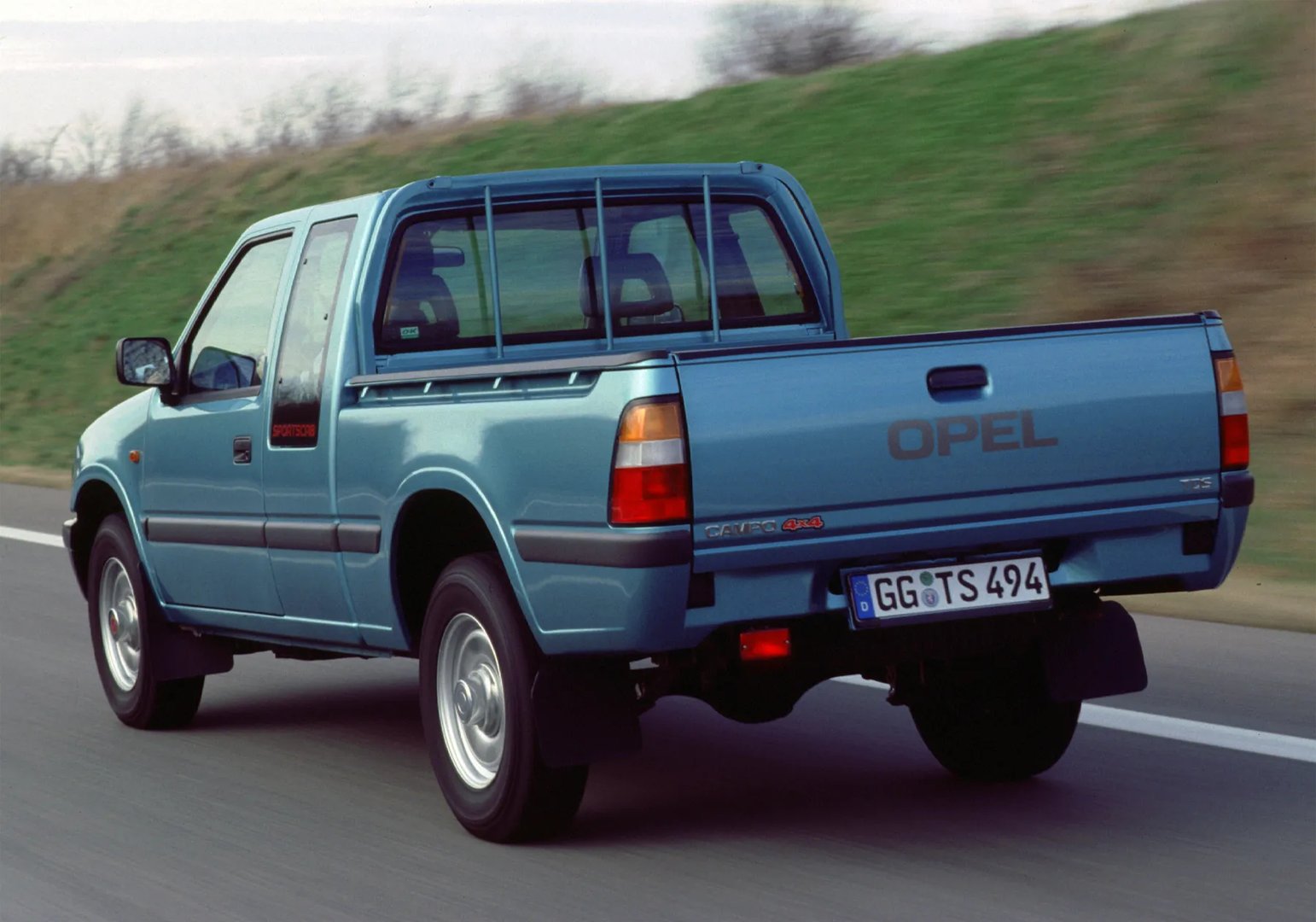 Opel_Campo_1_generation__Pickup_1.5-cab__7.jpg