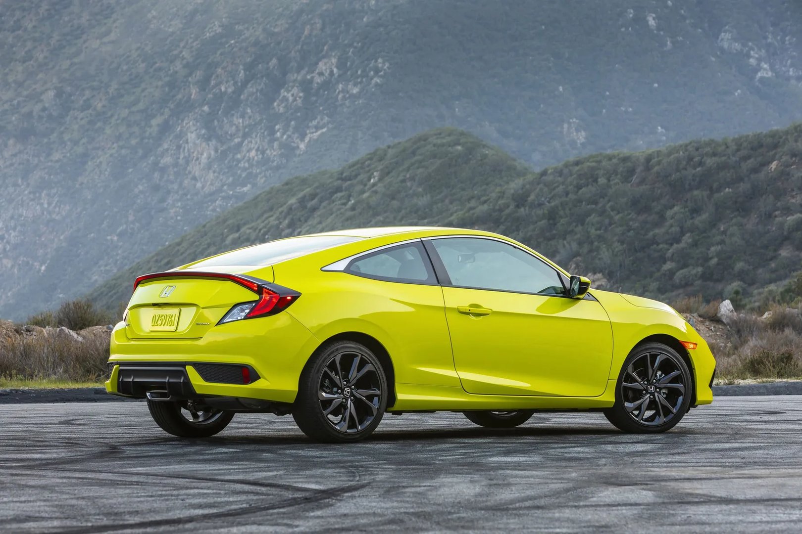 Honda_Civic_10_generation_restyling__Coupe__10.jpg