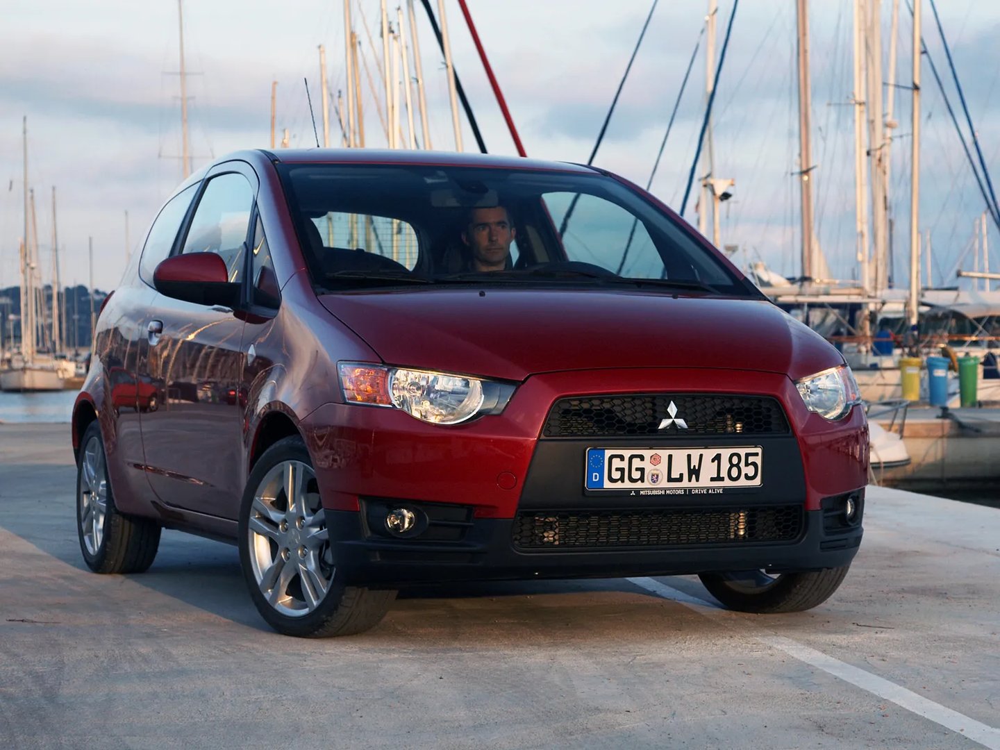 6 generation, restyling 