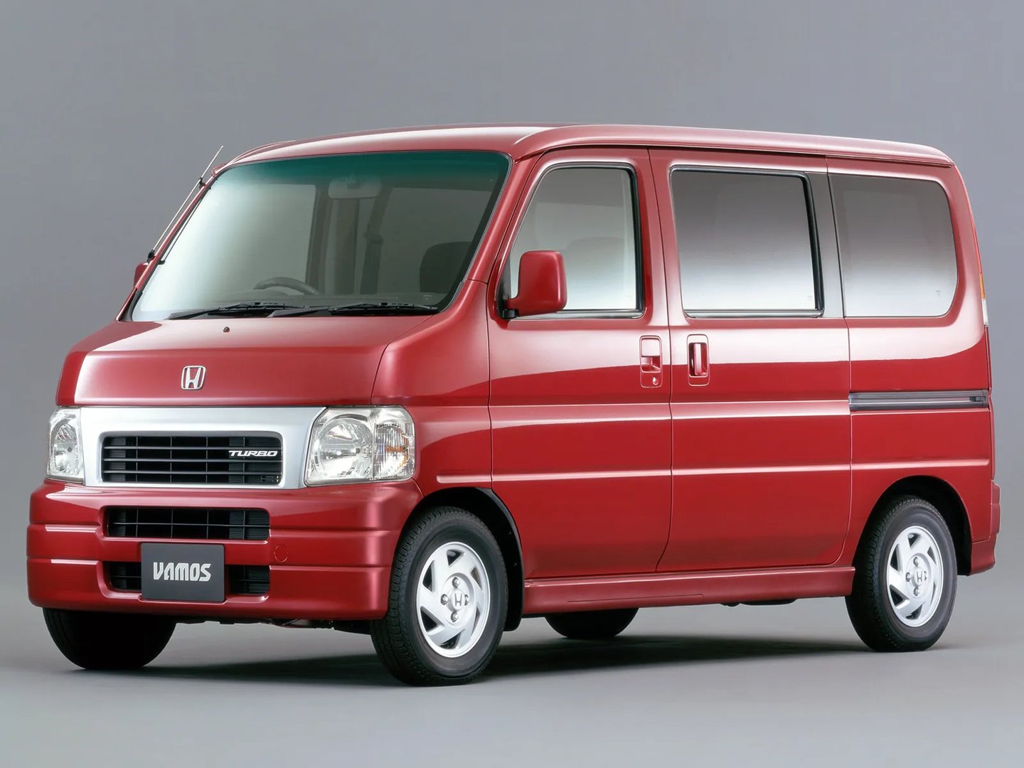 Honda_Vamos_1_generation__Microvan__2.jpg