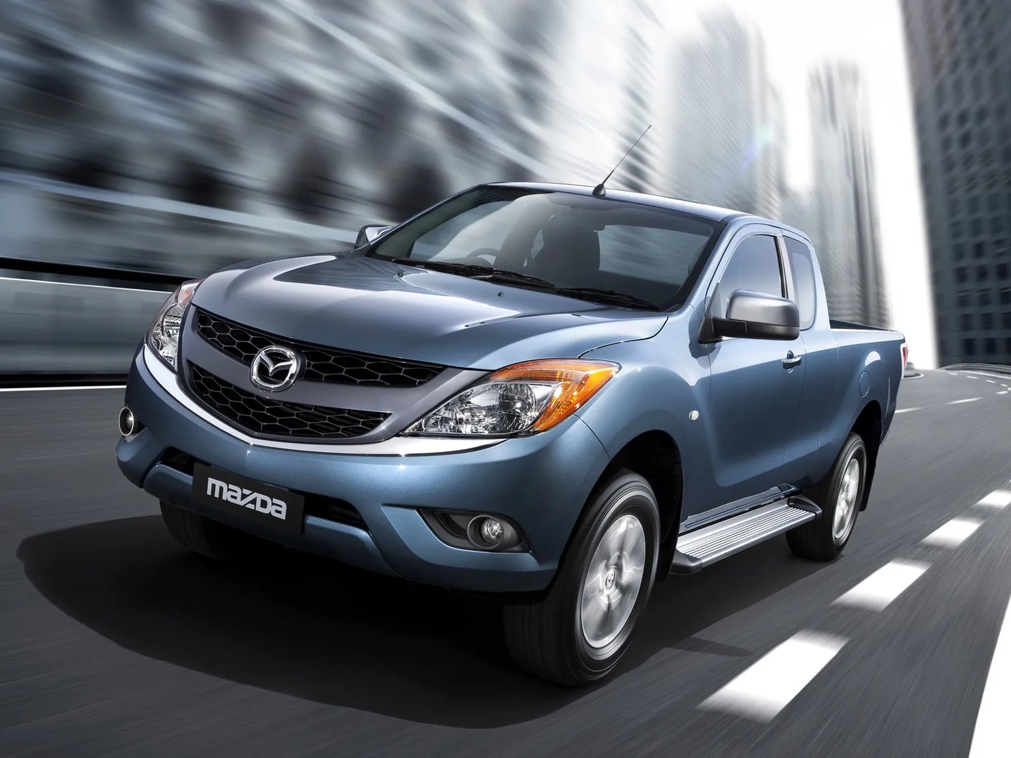 Mazda_BT-50_2_generation__Pickup_1.5-cab__5.jpg