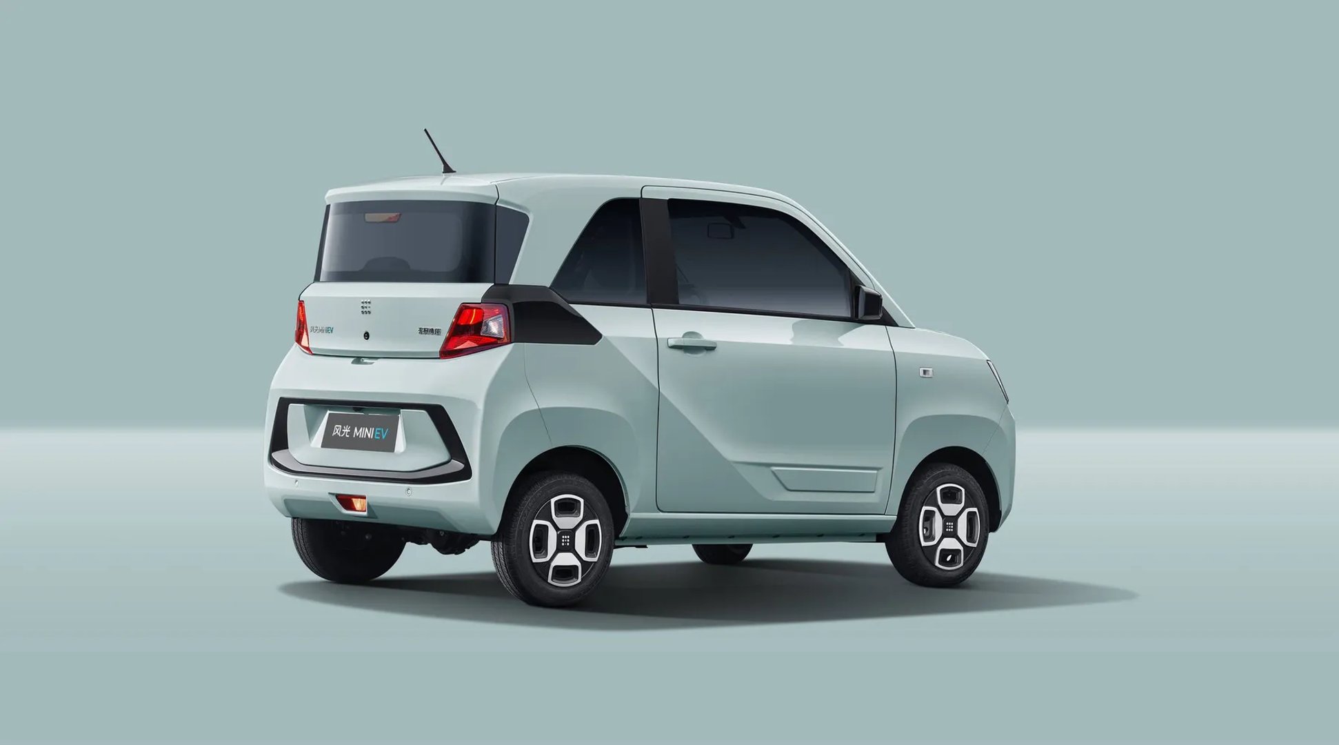 DongFeng_Fengguang_Mini_EV_1_generation__Mini_3-doors__2.jpg