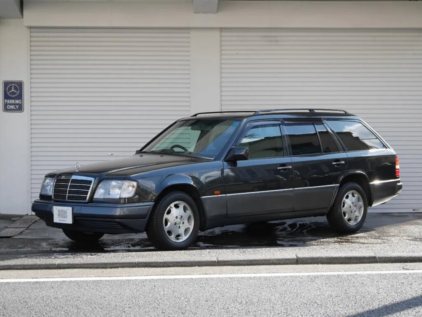 S124  Estate 5-door
