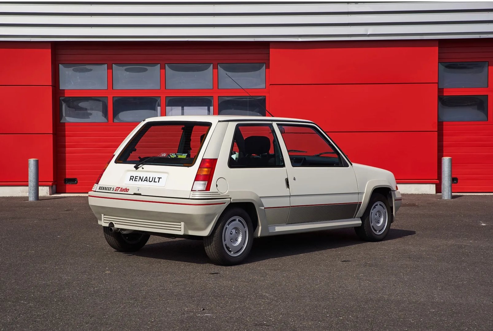 Renault_5_2_generation__Mini_3-doors__4.jpg