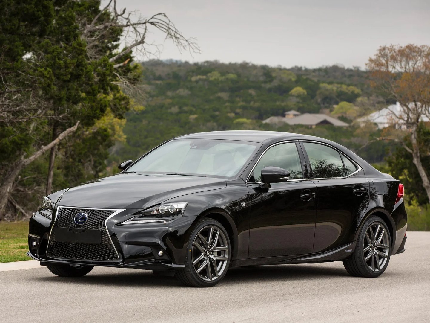 Lexus_IS_3_generation__Sedan__9.jpg