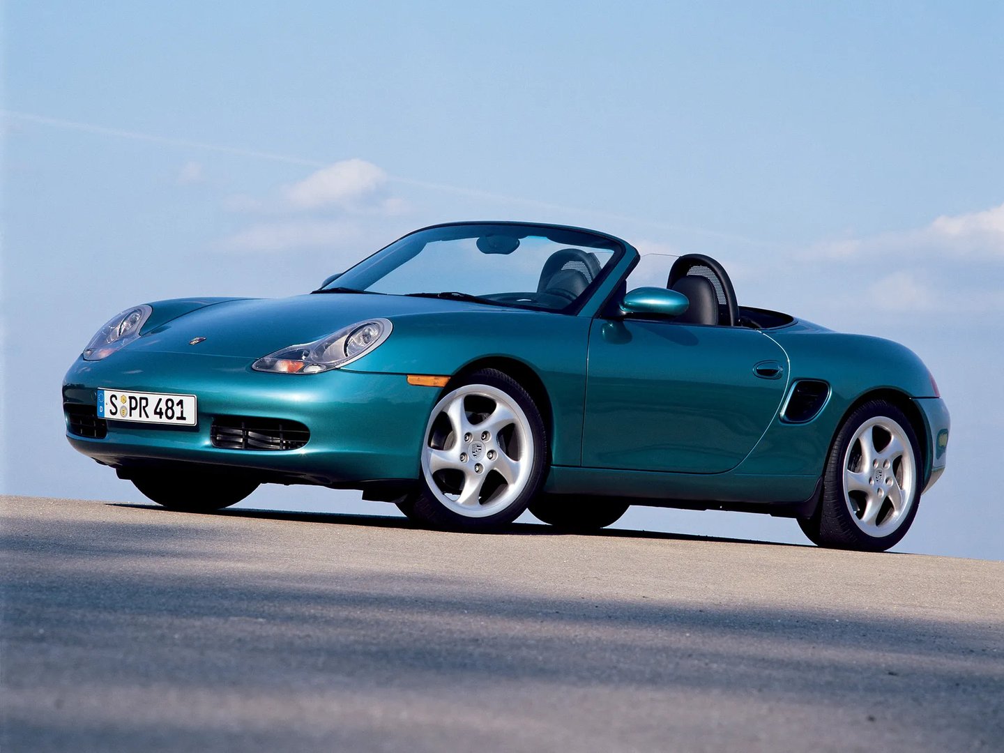 Porsche_718_Boxster_1_generation__Roadster__1.jpg