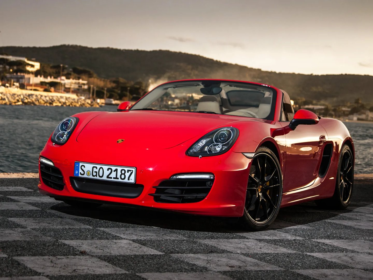 981  Roadster