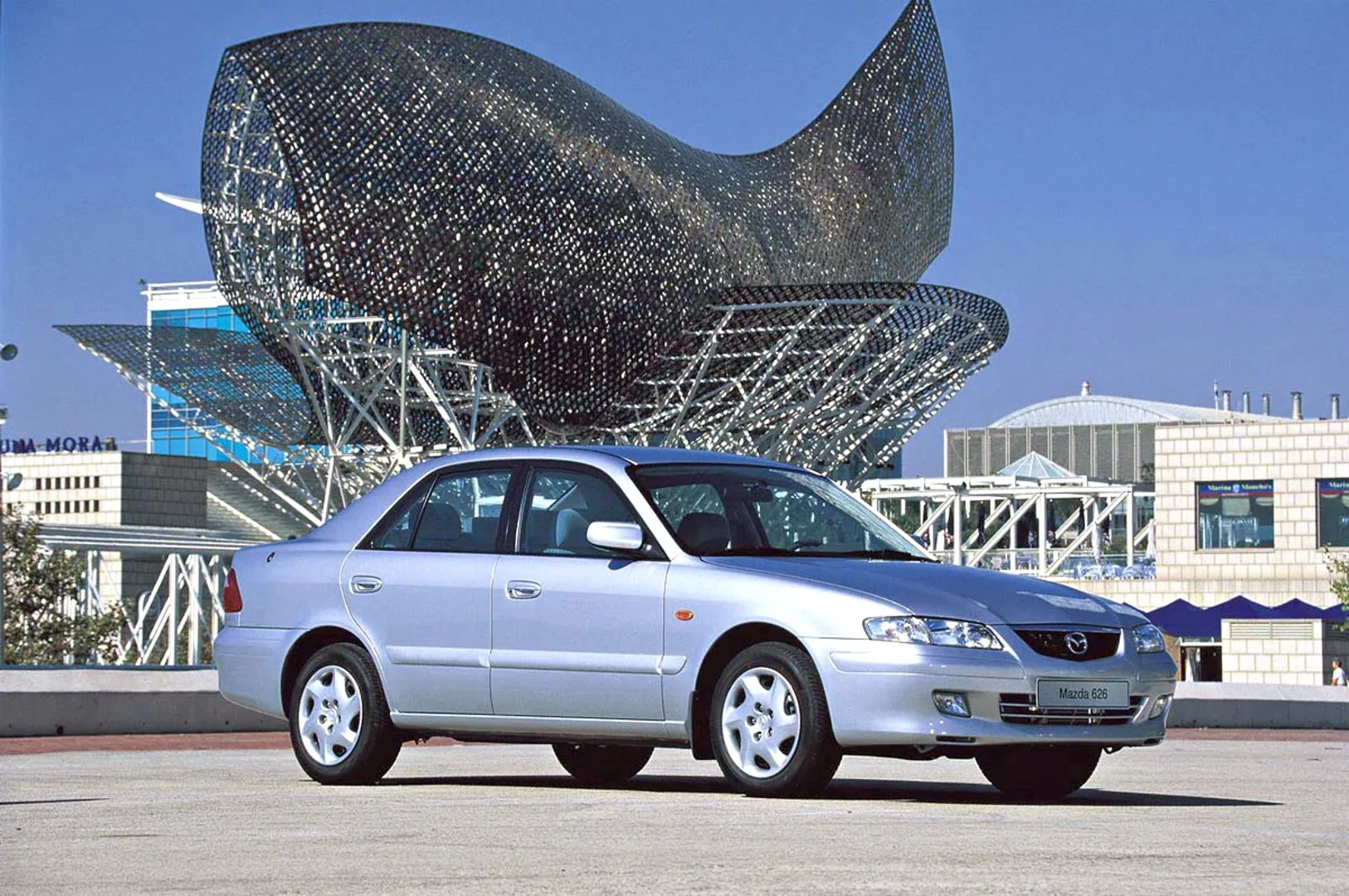 Mazda_626_5_generation__Sedan__1.jpg