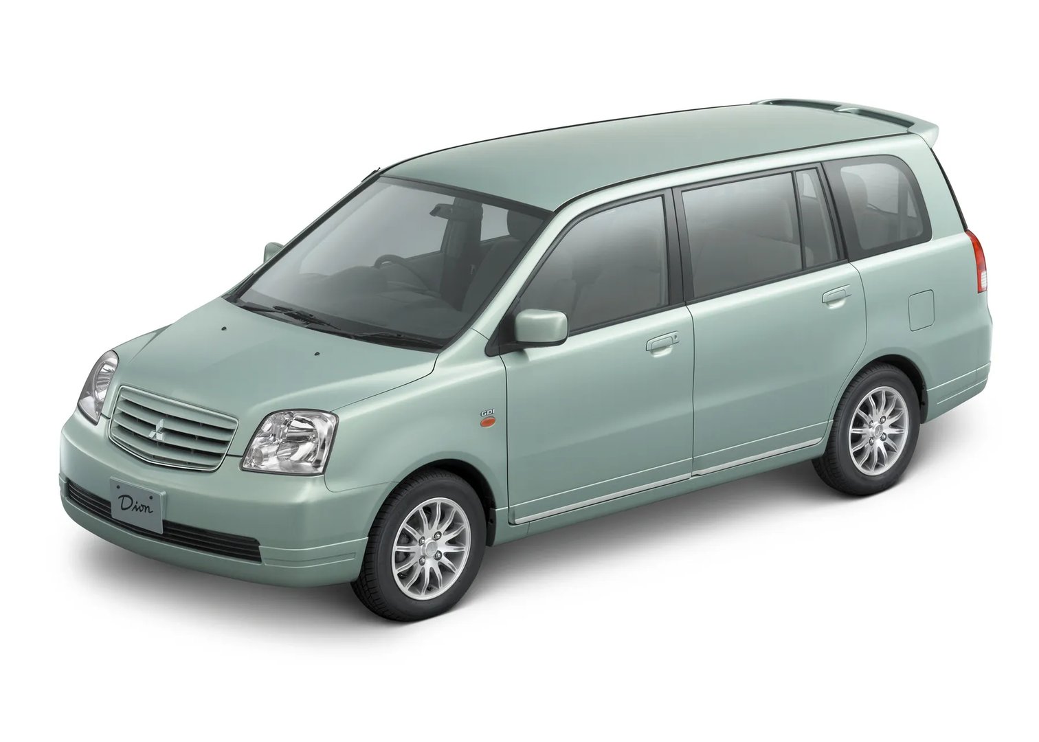 Mitsubishi_Dion_1_generation__Compact_Van__3.jpg
