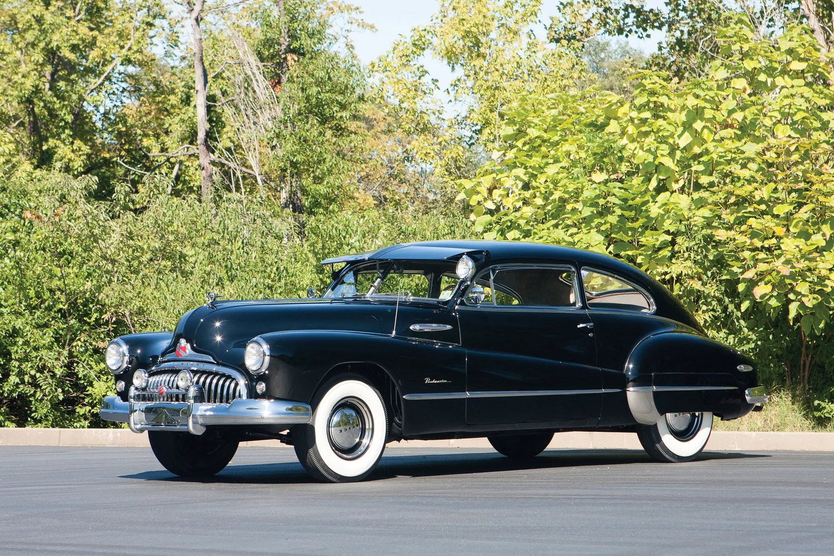 Buick Roadmaster 4 generation  Fastback