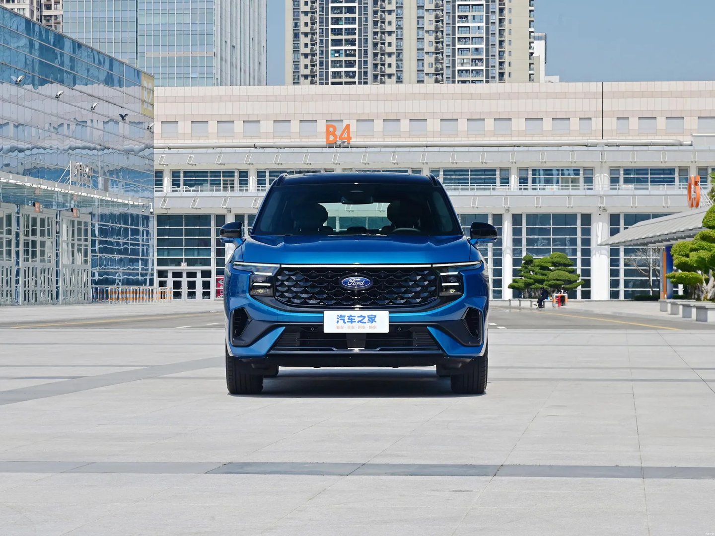 Ford_Edge_L_1_generation__SUV_5-doors__12.jpg