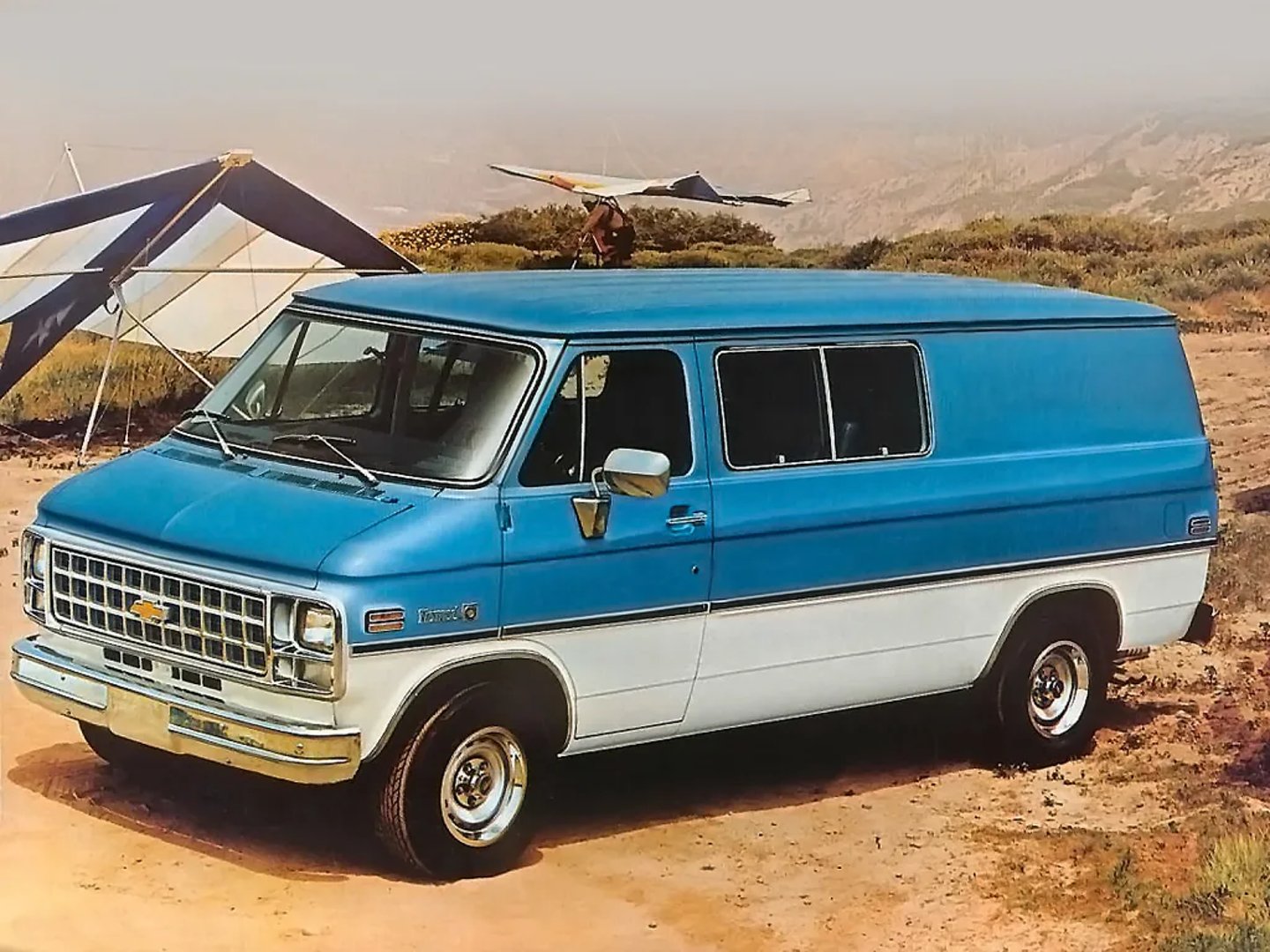 Chevrolet_Van_1_generation__Minivan__2.jpg