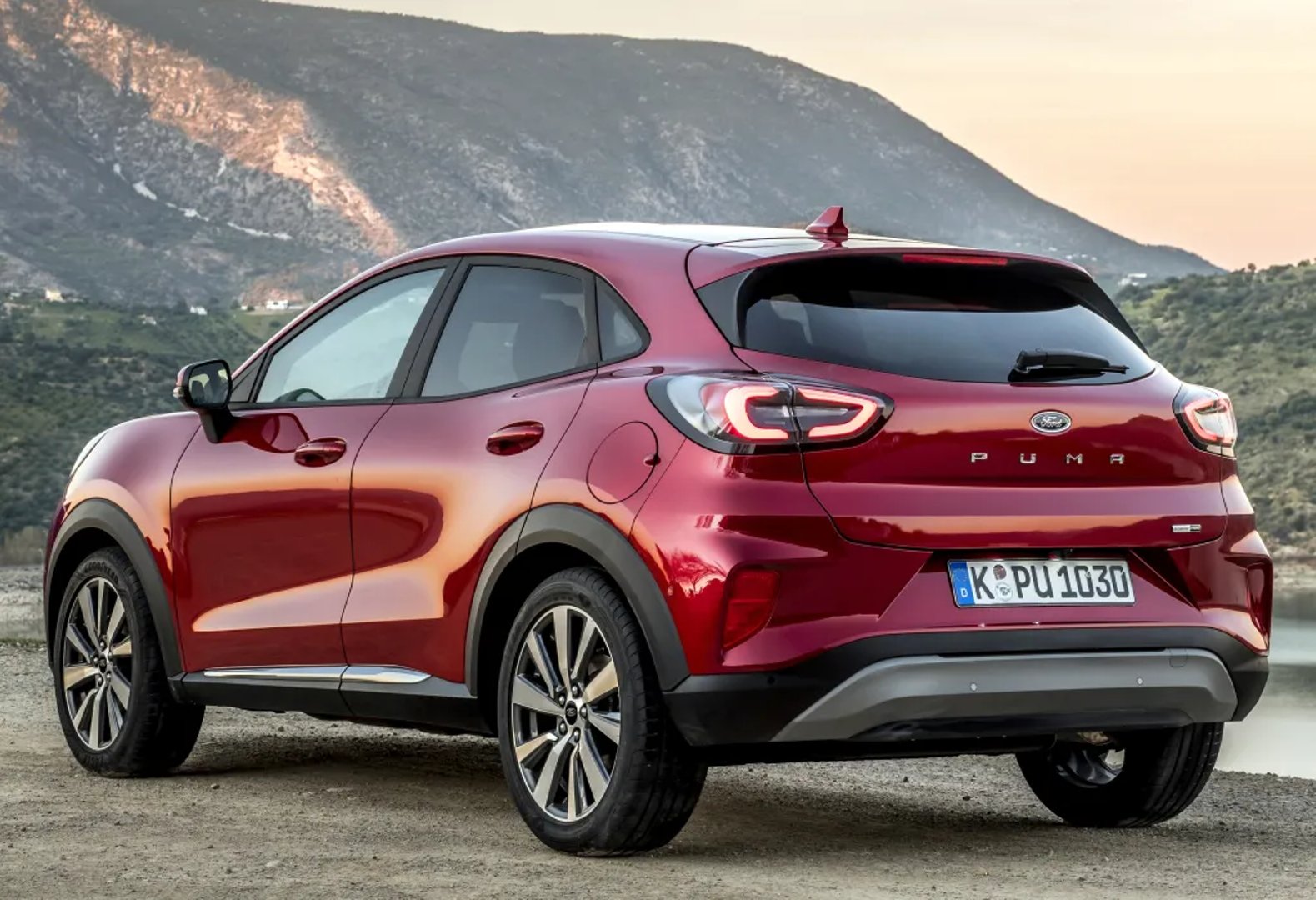 Ford_Puma_2_generation__SUV_5-doors__1.jpg