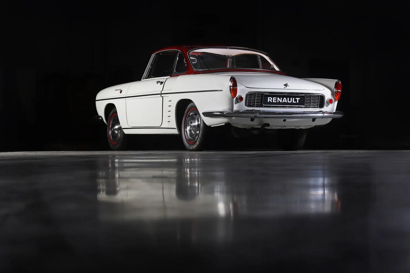 Renault_Floride_1_generation__Coupe__1.jpg