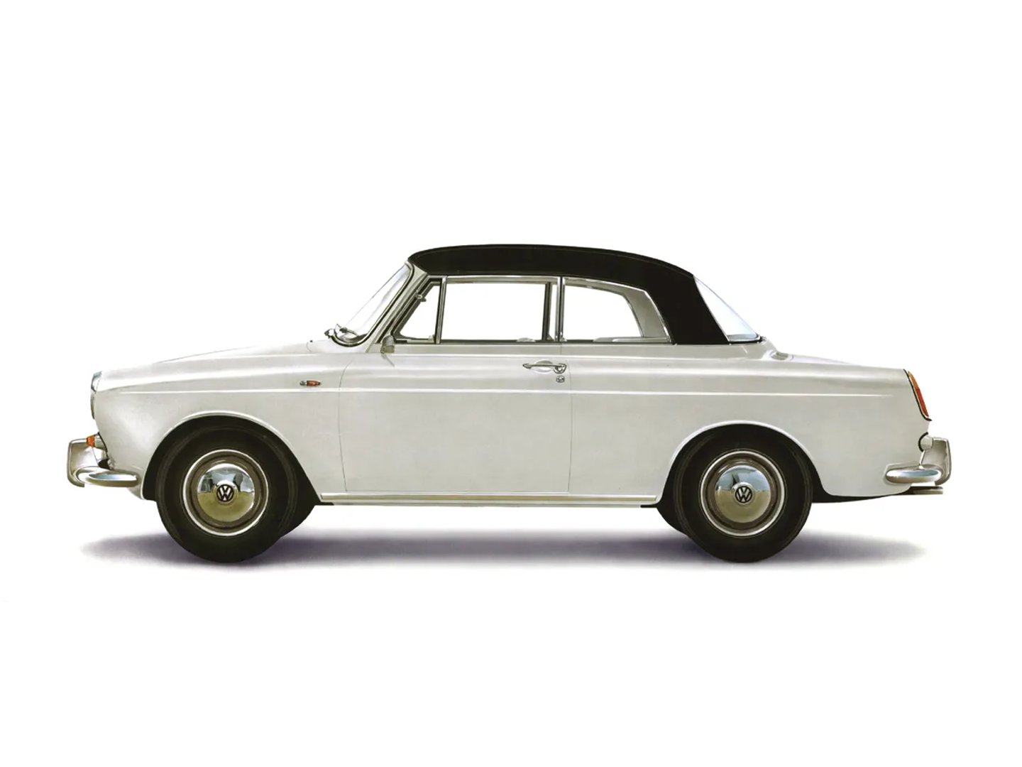Volkswagen_Type_3_1_generation__Cabrio__6.jpg