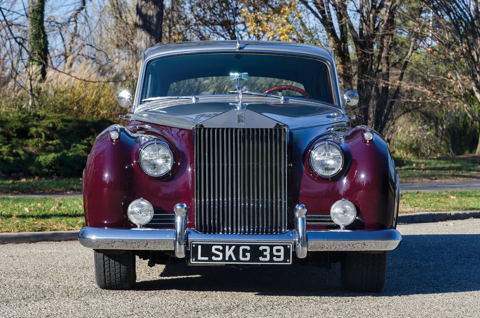 Rolls-Royce_Silver_Cloud_1_generation__Sedan__4.jpg