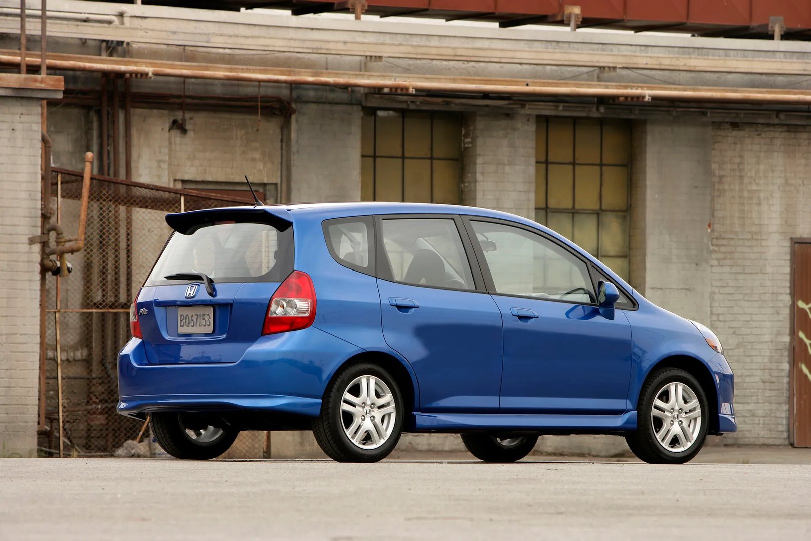 Honda_Fit_1_generation__Mini_5-doors__12.jpg
