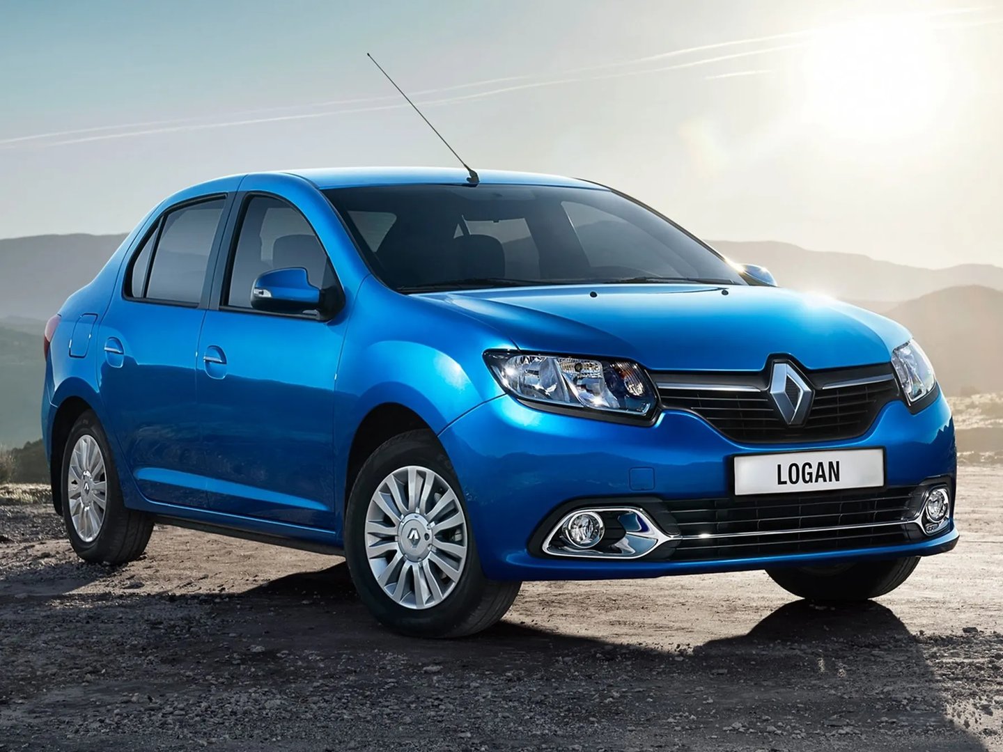 Renault_Logan_2_generation__Sedan__7.jpg