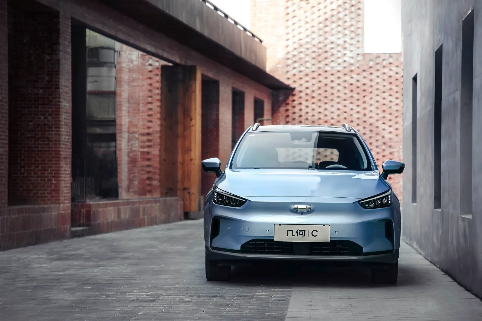 geometry_C_1_generation__Hatchback_5-door__7.jpg