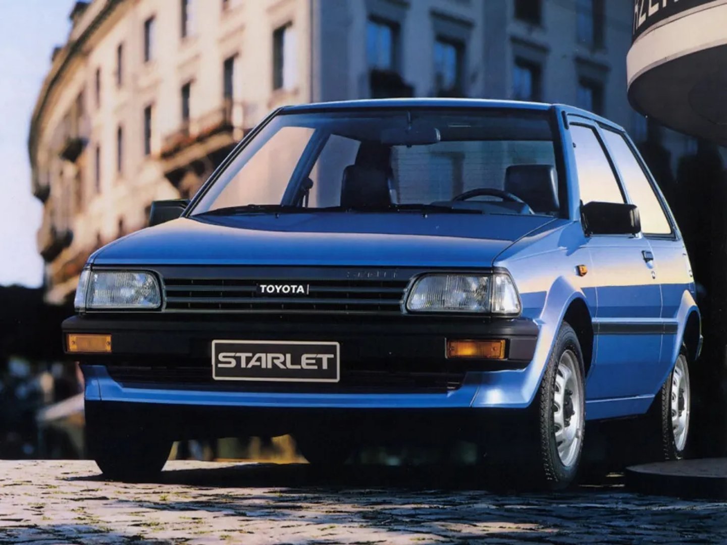 Toyota_Starlet_3_generation__Mini_3-doors__1.jpg