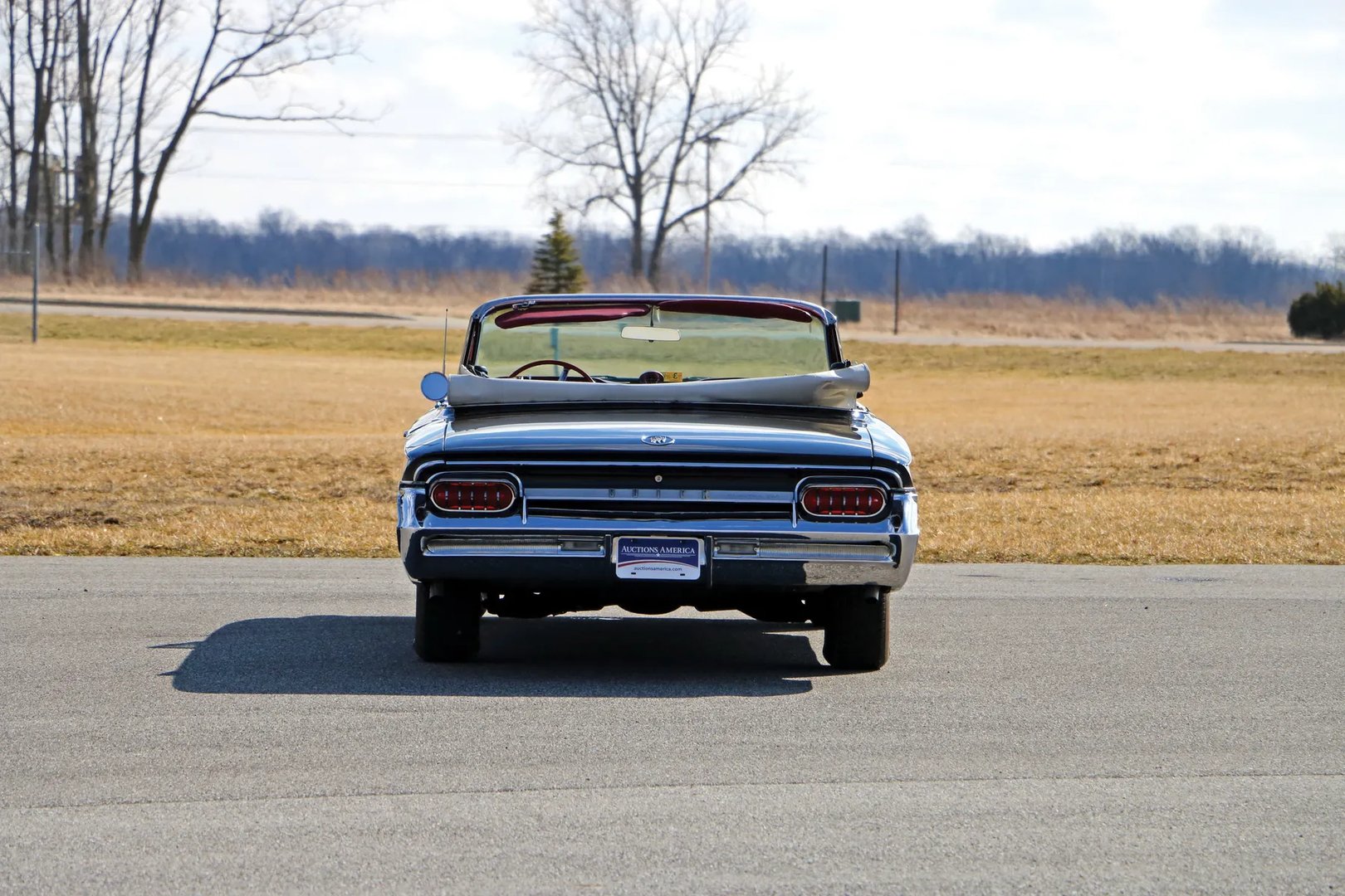 Buick_Electra_2_generation__Cabrio__4.jpg