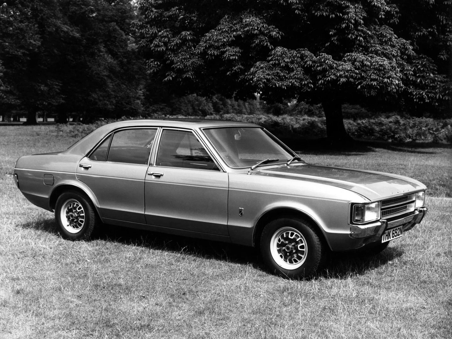 Ford_Consul_1_generation__Sedan__5.jpg