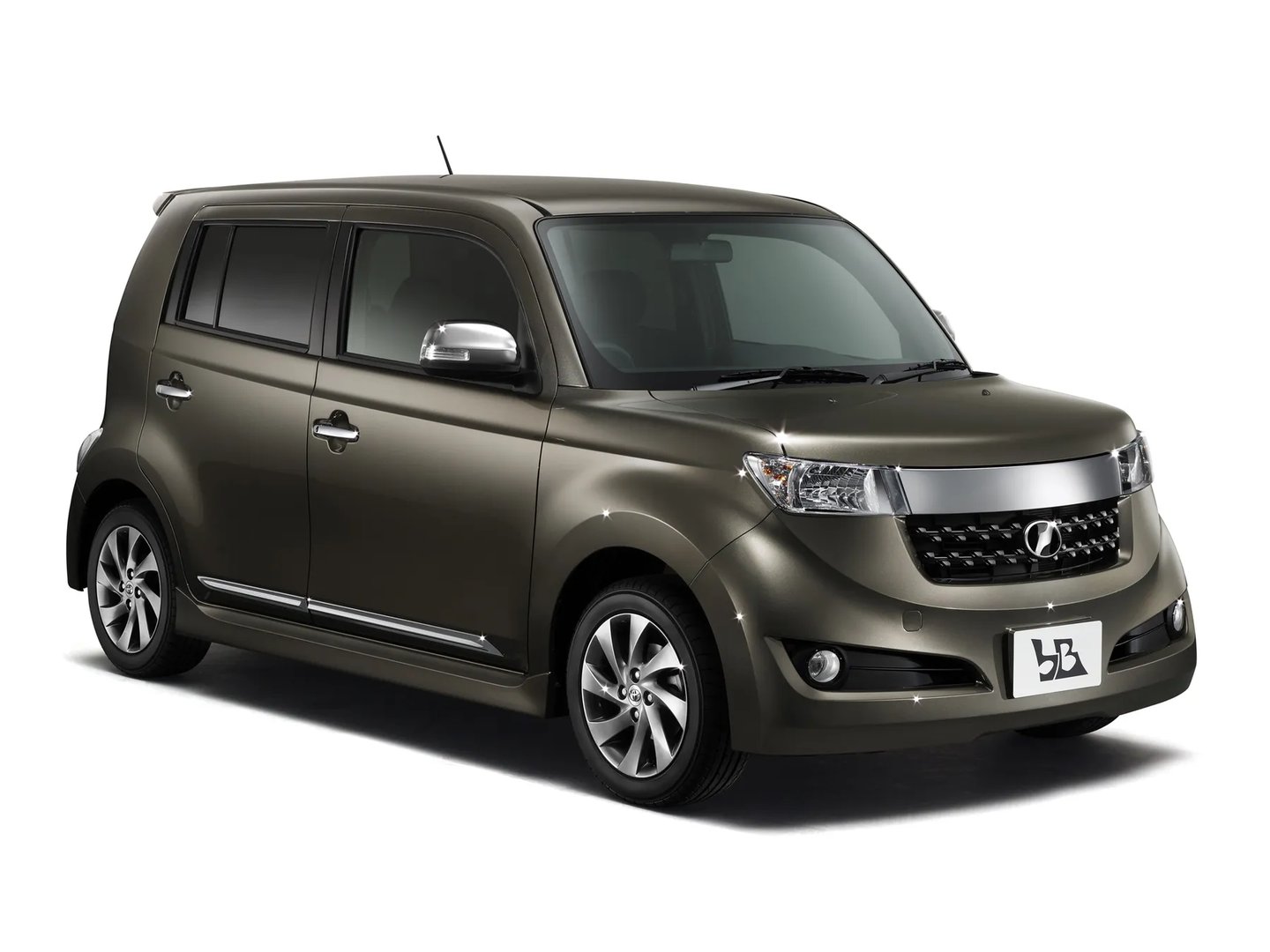 QNC20, QNC21, QNC25  Compact Van