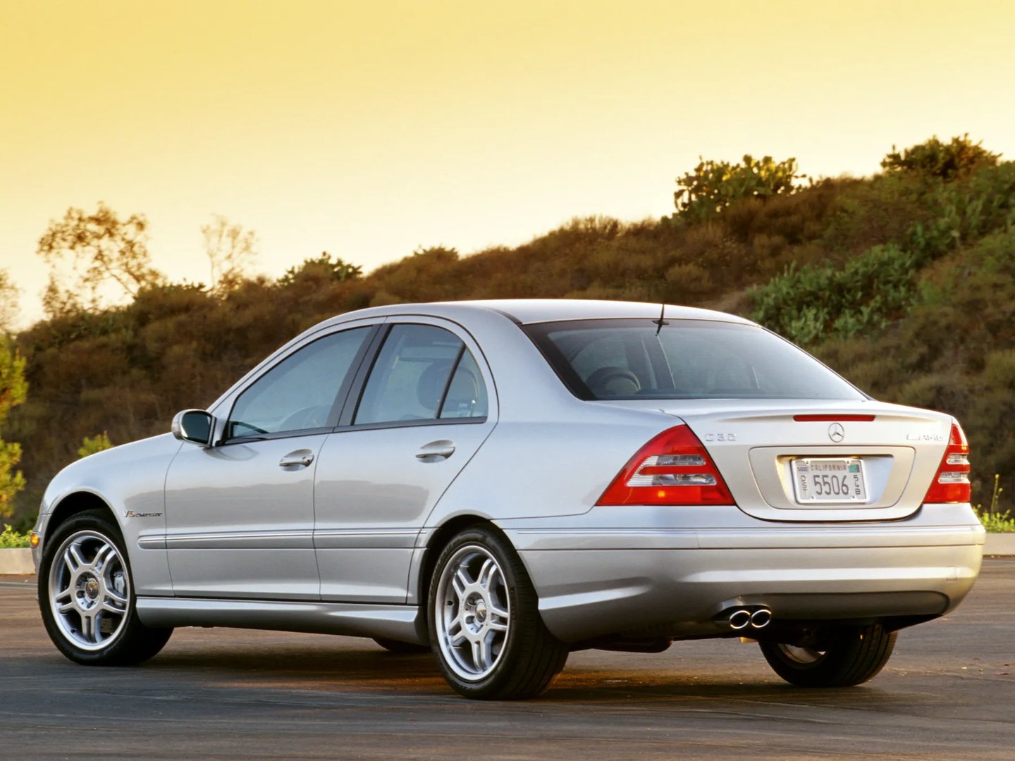 Mercedes_C-Class_AMG_2_generation__Sedan__10.jpg