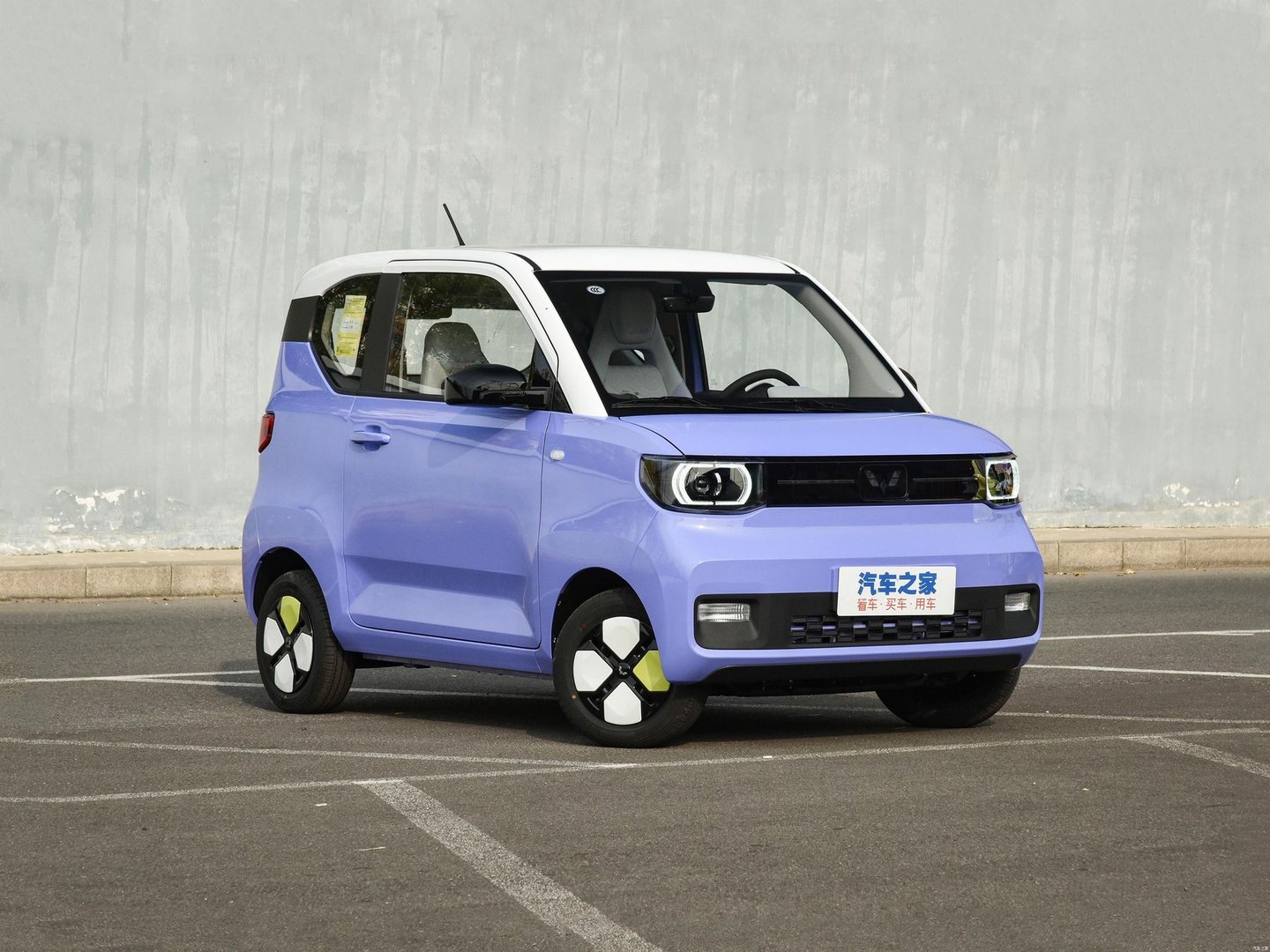 wuling_Mini_EV_1_generation__Mini_3-doors__8.jpg