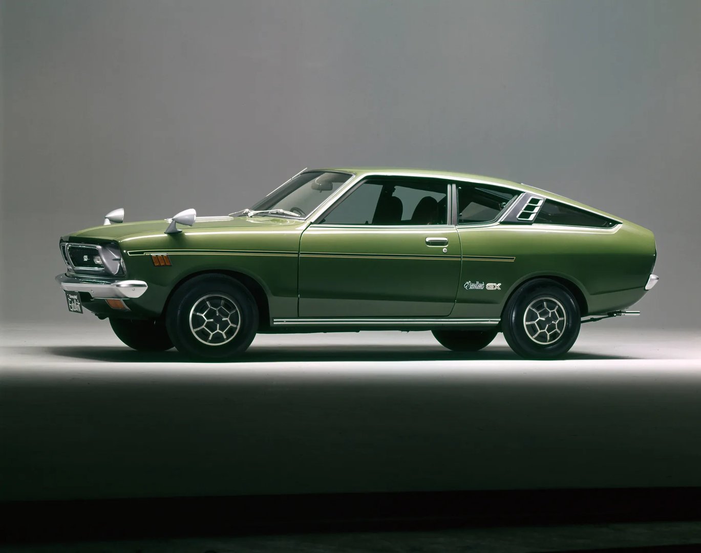 Datsun_Sunny_1_generation__Coupe__8.jpg