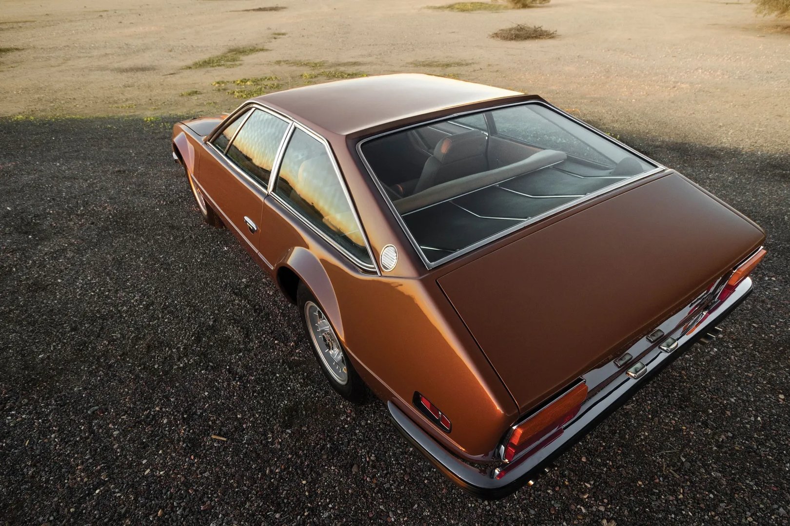 Lamborghini_Jarama_1_generation__Coupe__5.jpg